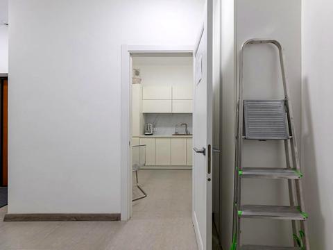 комерційна за адресою Стрийська вул., 86