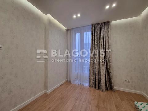 квартира за адресою Дніпровська набережна вул., 18-А