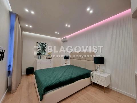 квартира за адресою Дніпровська набережна вул., 18-А