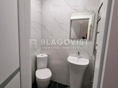 квартира за адресою Дніпровська набережна вул., 18-А