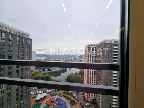 квартира за адресою Дніпровська набережна вул., 18-А