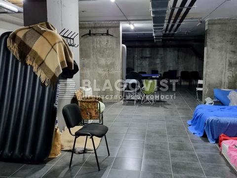 квартира за адресою Дніпровська набережна вул., 18-А