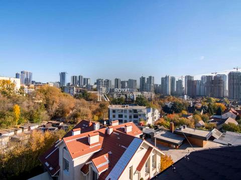 комерційна за адресою Тиха вул., 19