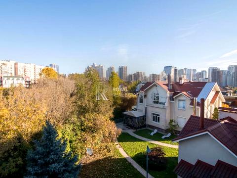 комерційна за адресою Тиха вул., 19