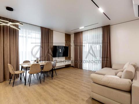 будинок за адресою Привітна, 18