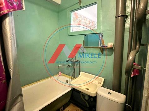 квартира за адресою Ореста Левицького вул. (Академіка Курчатова), 4