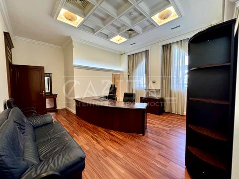 комерційна за адресою Дарвіна вул., 12