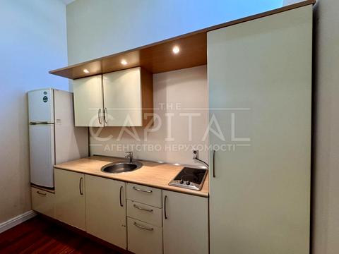 комерційна за адресою Дарвіна вул., 12