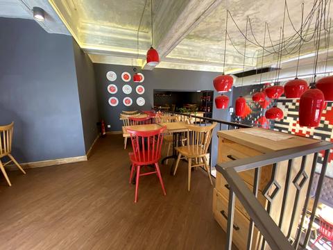 комерційна за адресою Ангелів пл. (Стефана Яворського), 1