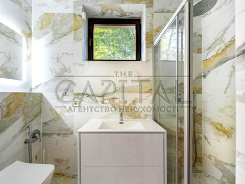 дом по адресу вул. Патріарха Володимира Романюка