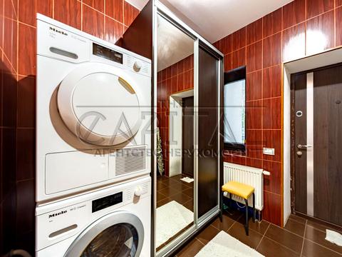 дом по адресу вул. Патріарха Володимира Романюка