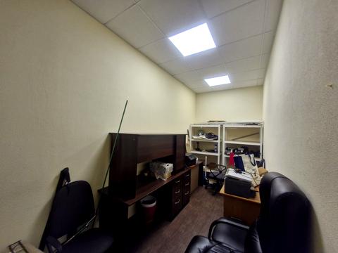 коммерческая по адресу Левитана ул., 62