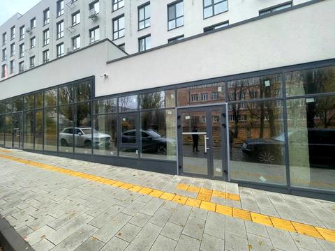 комерційна за адресою Корольова вул., 9б