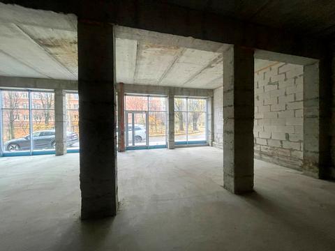 комерційна за адресою Корольова вул., 9б