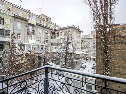 комерційна за адресою Богдана Хмельницького вул., 9-Б