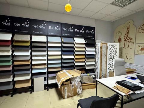 комерційна за адресою Зарічанська вул., 1