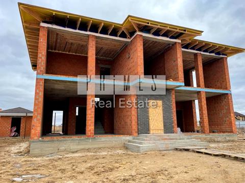 будинок за адресою Квітнева вул.