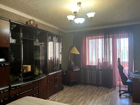 квартира за адресою Сержа Лифаря вул. (Олександра Сабурова), 9/61