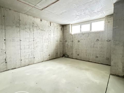 комерційна за адресою Володимира Великого вул. (Артема), 10е