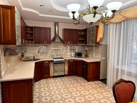 будинок за адресою Київська вул.