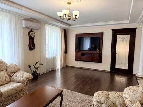 квартира за адресою Богдана Хмельницького вул., 52