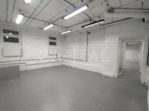 комерційна за адресою Івана Франка вул., 12