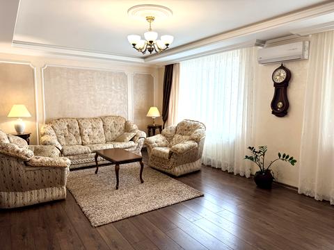 квартира за адресою Богдана Хмельницького вул., 52