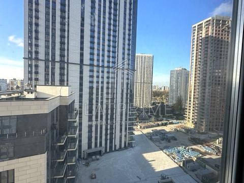 паркомісце за адресою Академіка Заболотного вул., 1-Б