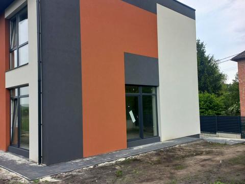 будинок за адресою Броварського, 4