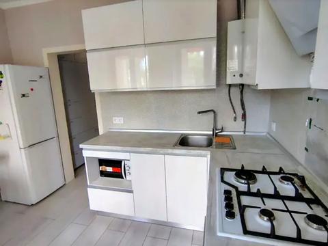 квартира за адресою Героїв Крут вул. (Фурманова), 7