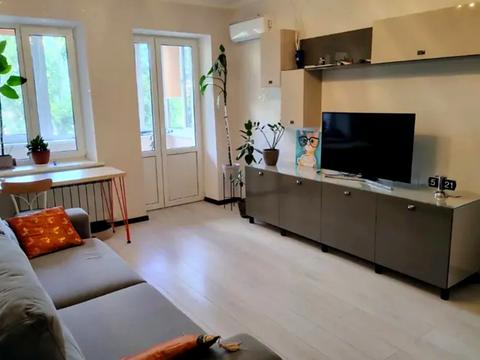 квартира за адресою Героїв Крут вул. (Фурманова), 7