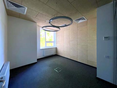 коммерческая по адресу Елены Телиги ул., 6