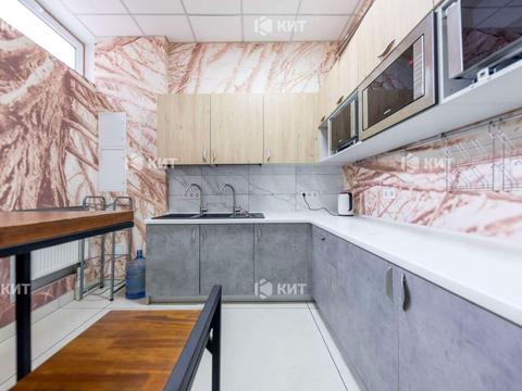 коммерческая по адресу Ярослава Мудрого ул. (Петровського), 30