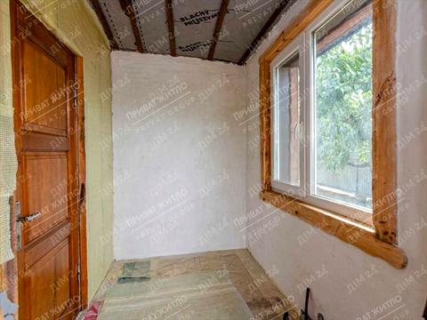 дом по адресу центральна