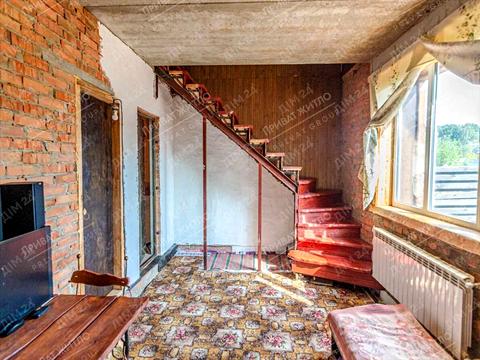 дом по адресу центральна