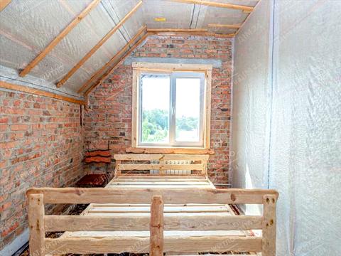 дом по адресу центральна