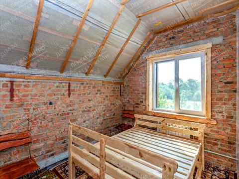 дом по адресу центральна