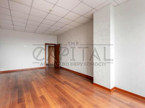 комерційна за адресою Велика Васильківська, 72