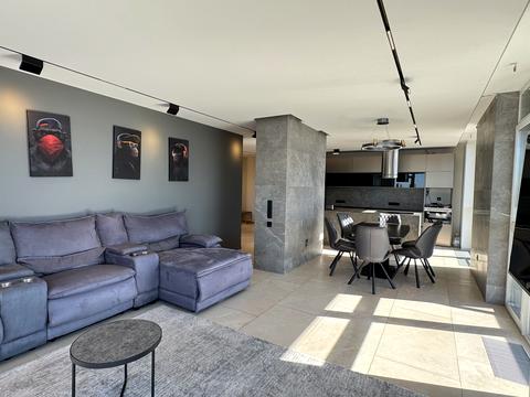 квартира по адресу Джона Маккейна ул. (Кудри Ивана), 1-Б