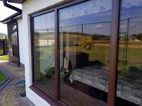 будинок за адресою центральна