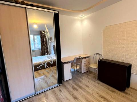 квартира за адресою Дмитра Яворницького вул. (), 9а