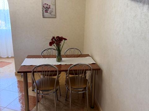 квартира за адресою Карпенка вул., 26