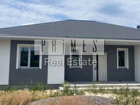 будинок за адресою Набережна вул.