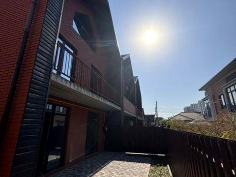 будинок за адресою Івана Франка вул.