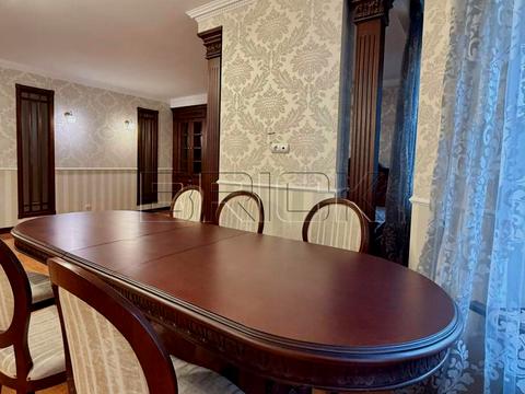 квартира по адресу Александра Мишуги ул., 2