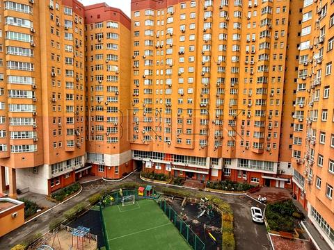 квартира по адресу Александра Мишуги ул., 2