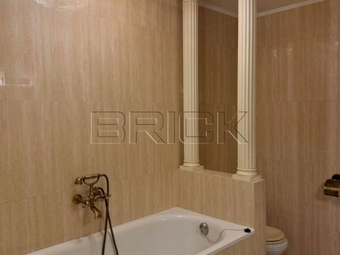 квартира по адресу Александра Мишуги ул., 2