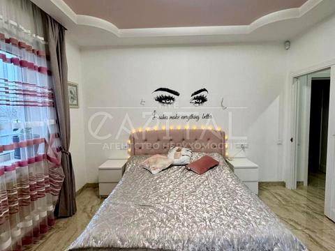 дом по адресу Ивана Франко ул.