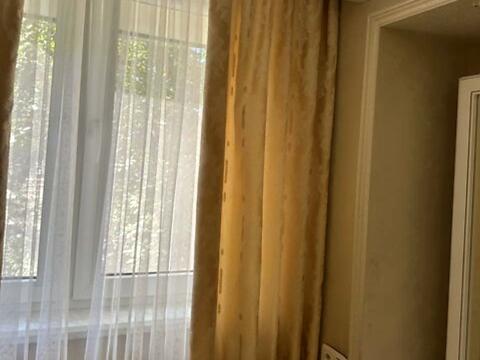 квартира за адресою Академіка Корольова вул., 86