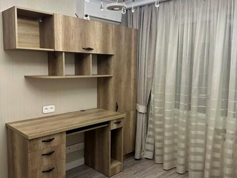 квартира за адресою Академіка Корольова вул., 86